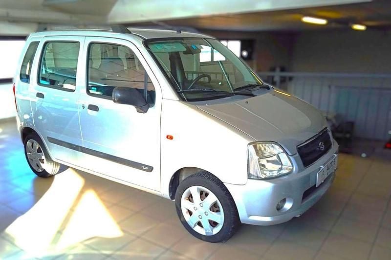Usata Suzuki Wagon R+ GL 94 CV (69 kW) 2003 Alluminio Monovolume