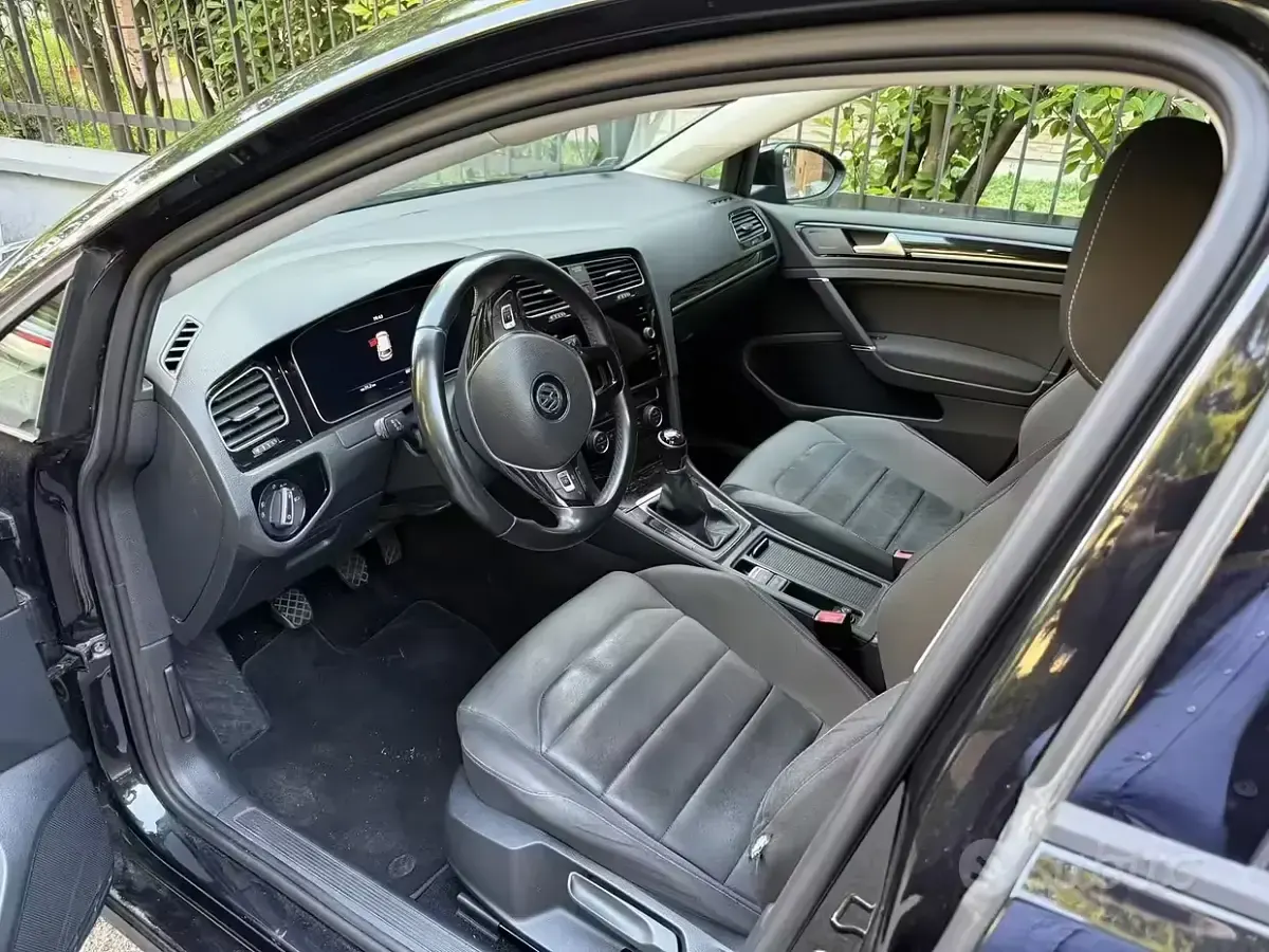 Usata VW Golf VII Executive 115 CV (84 kW) 2019 Nero Berlina