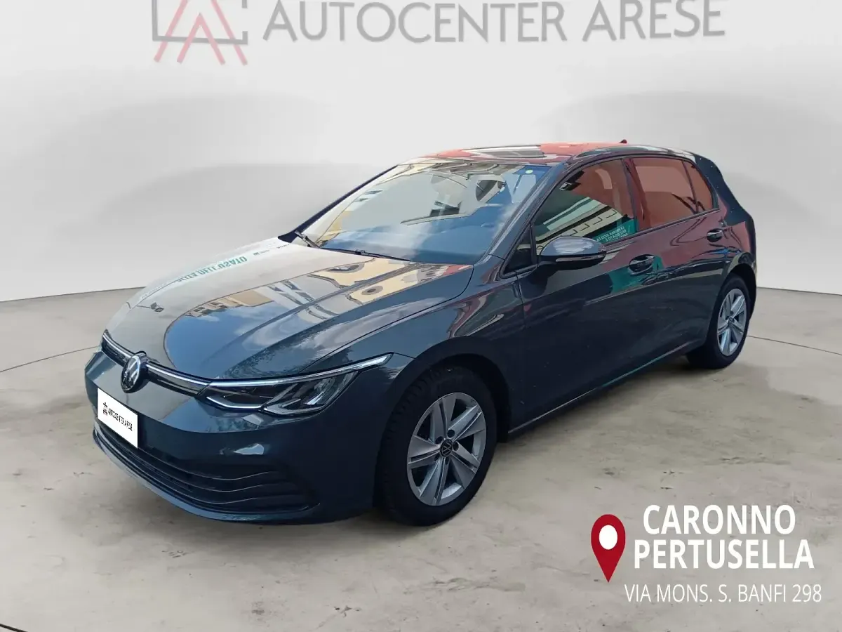 Usata VW Golf VIII Life 116 CV (85 kW) 2022 Berlina