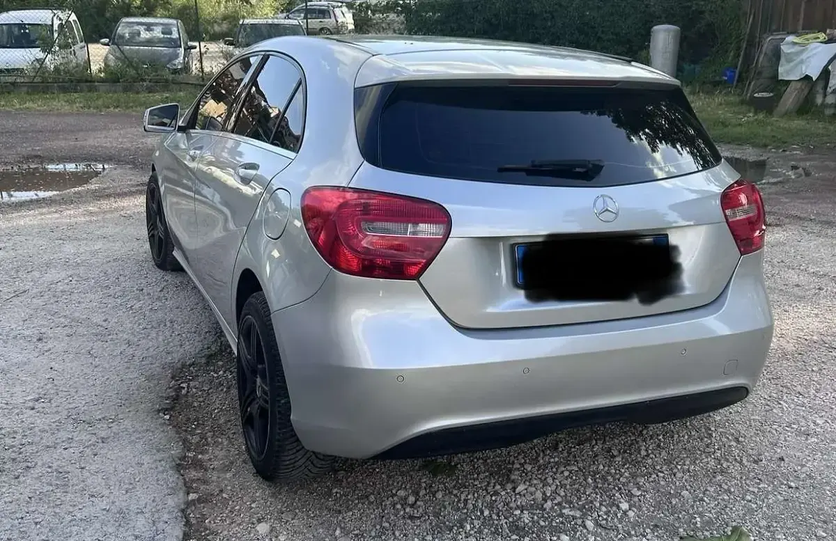 Usata Mercedes A180 109 CV (80 kW) 2012 Utilitaria