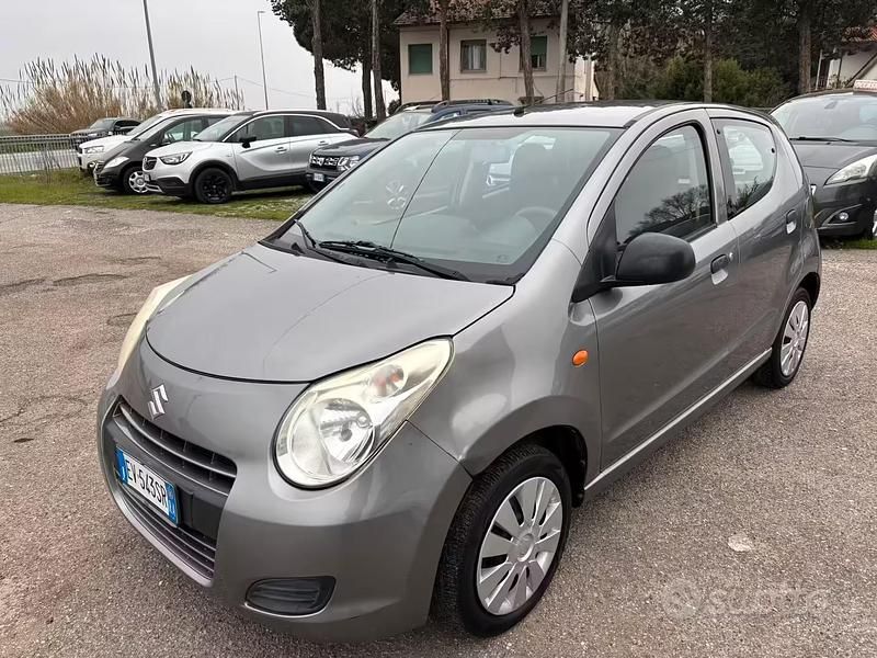 Usata Suzuki Alto GL 68 CV (50 kW) 2014 Grigio Utilitaria