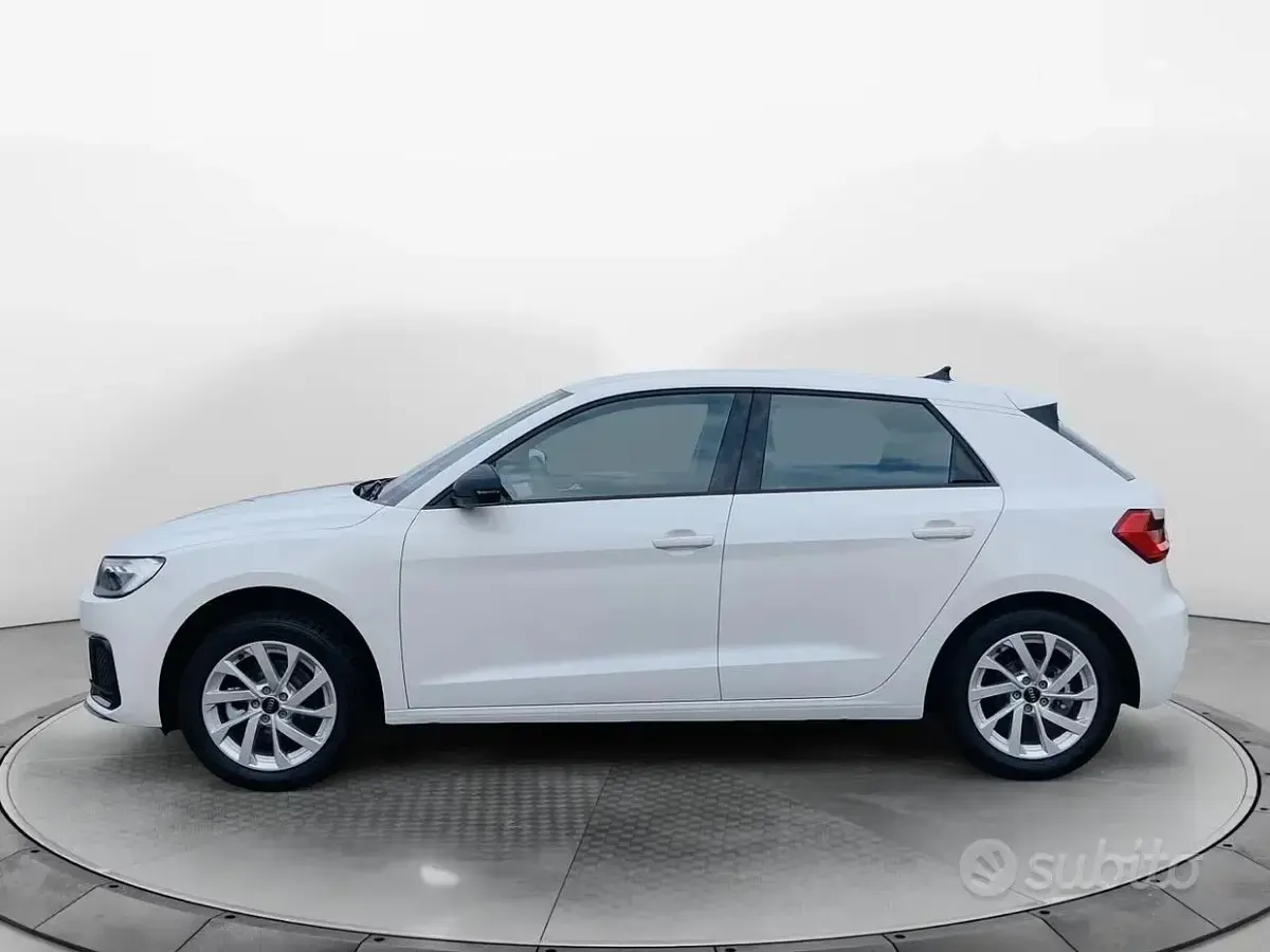 Usata Audi A1 Business 116 CV (85 kW) 2025 Bianco SUV