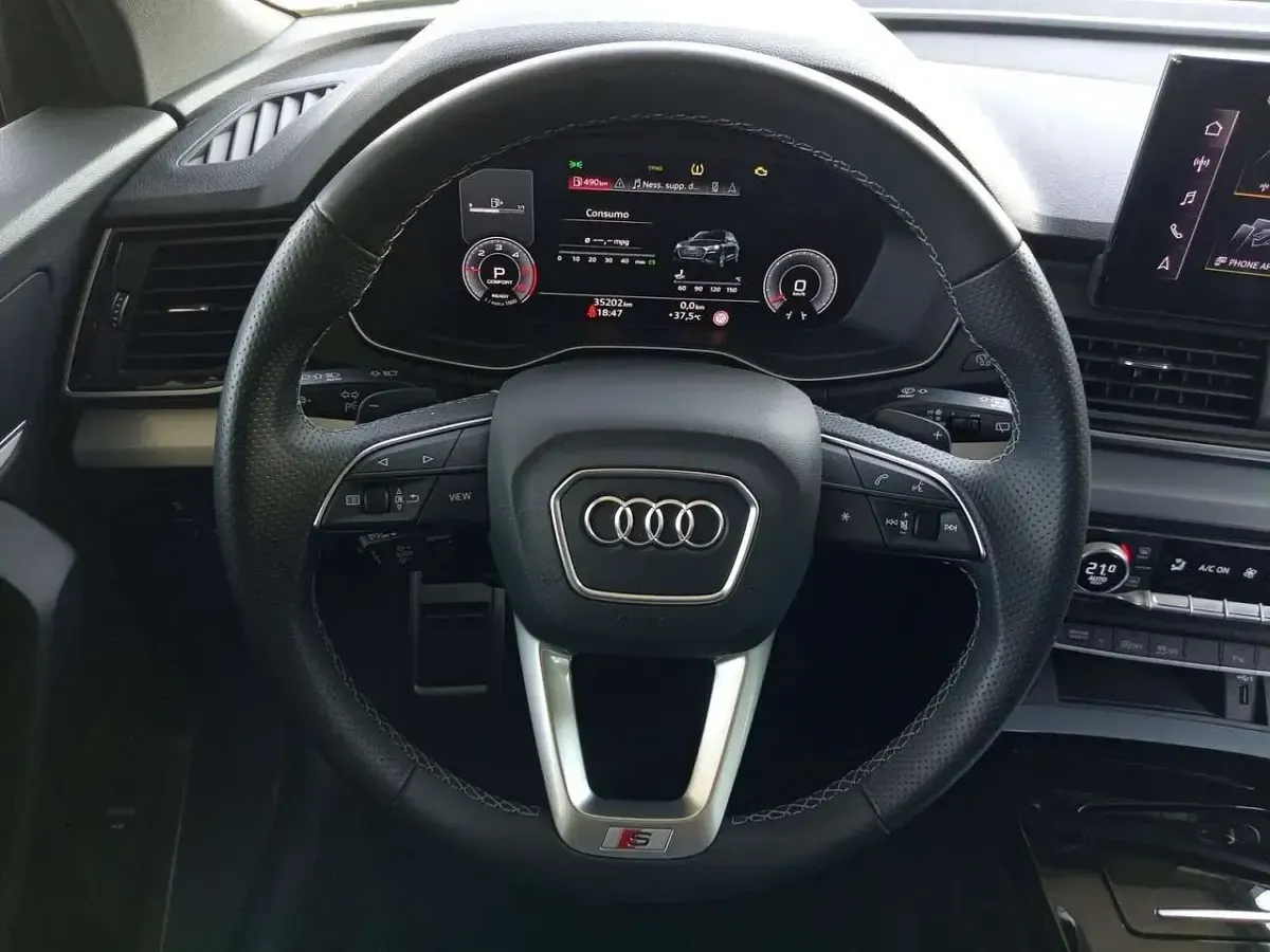 Usata Audi Q5 S-line plus 204 CV (150 kW) 2024 Grigio SUV