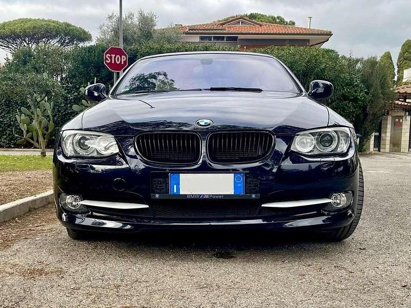 Usata BMW 335 Cabriolet 306 CV (225 kW) 2012 Nero Cabrio