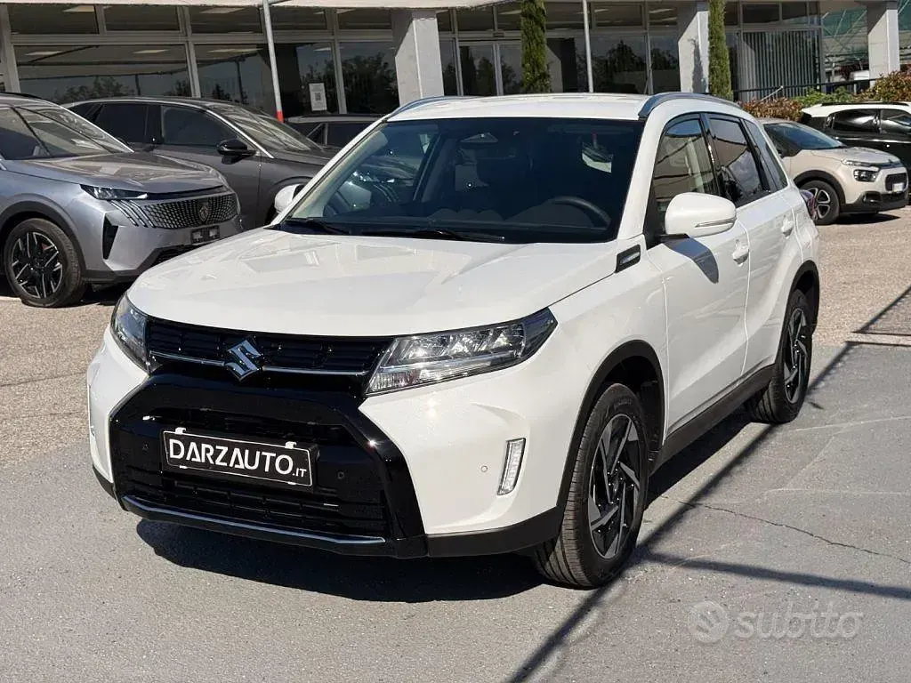 Usata Suzuki Vitara 110 CV (80 kW) 2026 SUV