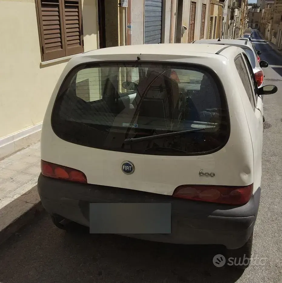 Usata Fiat 600 54 CV (39 kW) 2007 Bianco Utilitaria