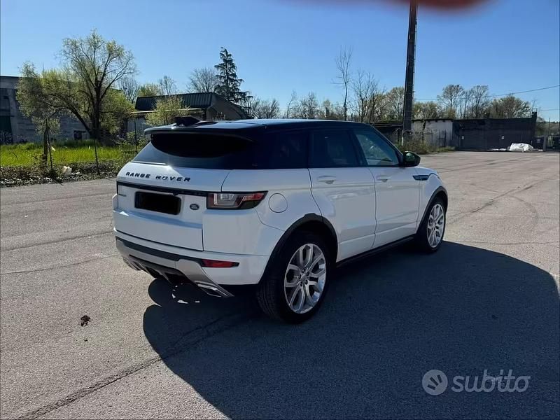 Usata Land Rover Range Rover evoque 150 CV (110 kW) 2016 Bianco Station wagon