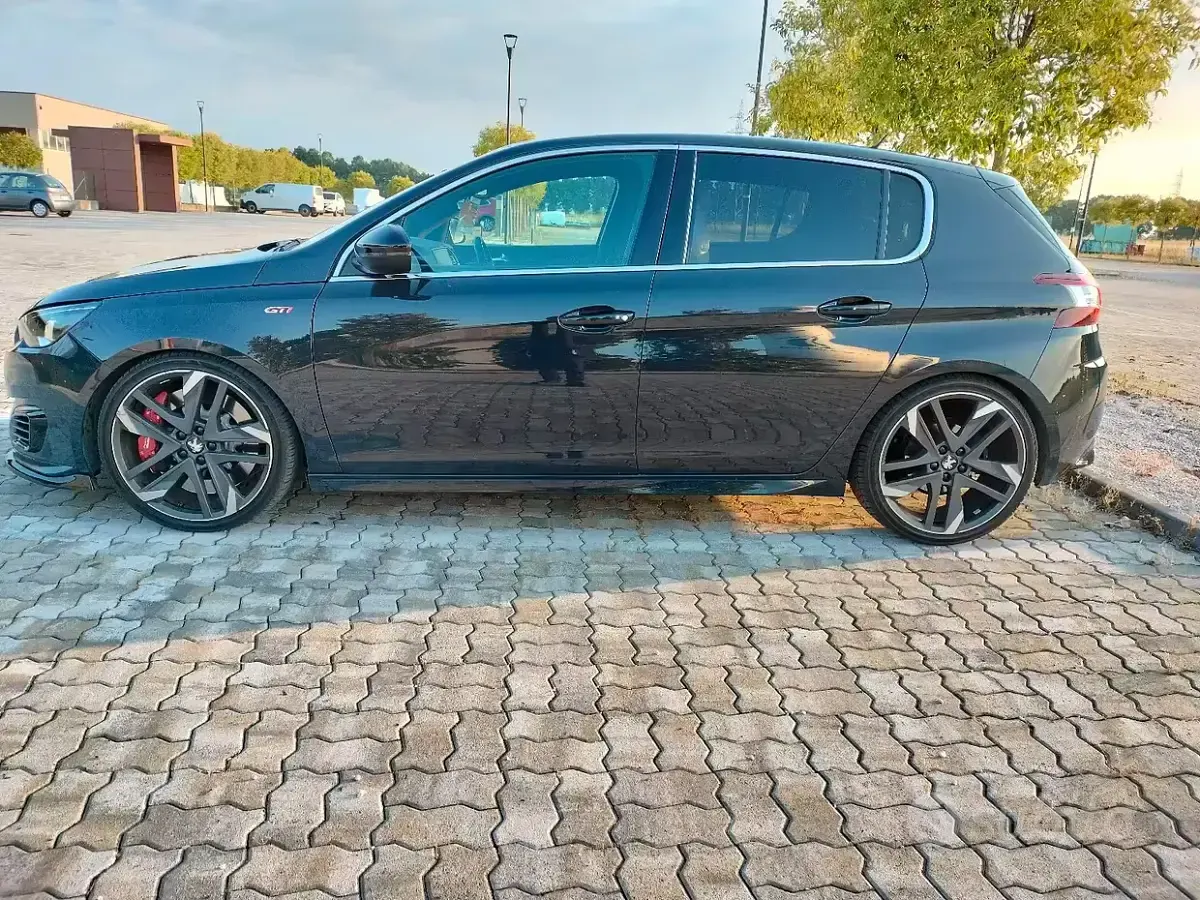 Usata Peugeot 308 GTi 272 CV (200 kW) 2016 Grigio Berlina