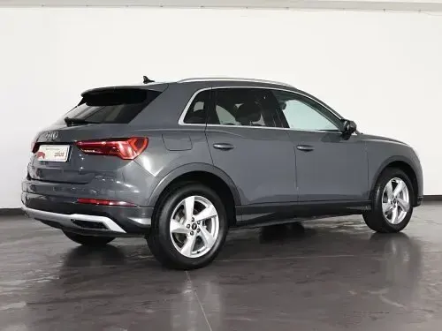 Usata Audi Q3 Advanced 150 CV (110 kW) 2023 Grigio chronos SUV