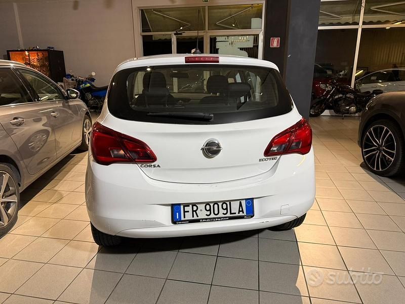 Usata Opel Corsa 2018 Bianco Utilitaria