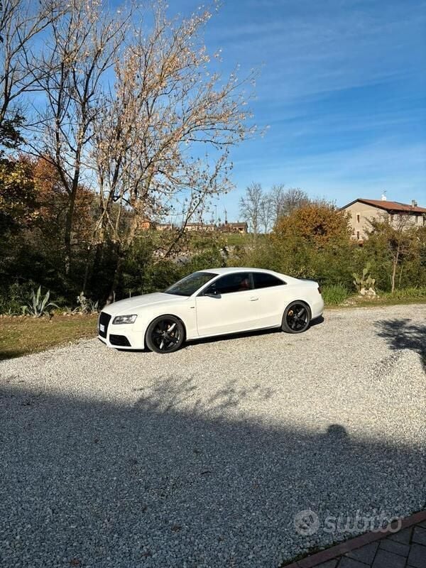 Usata Audi A5 170 CV (125 kW) 2010 Bianco Coupé