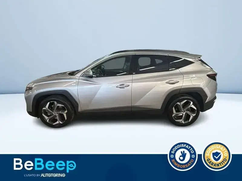 Usata Hyundai Tucson 180 CV (132 kW) 2022 Argento metallizzato SUV