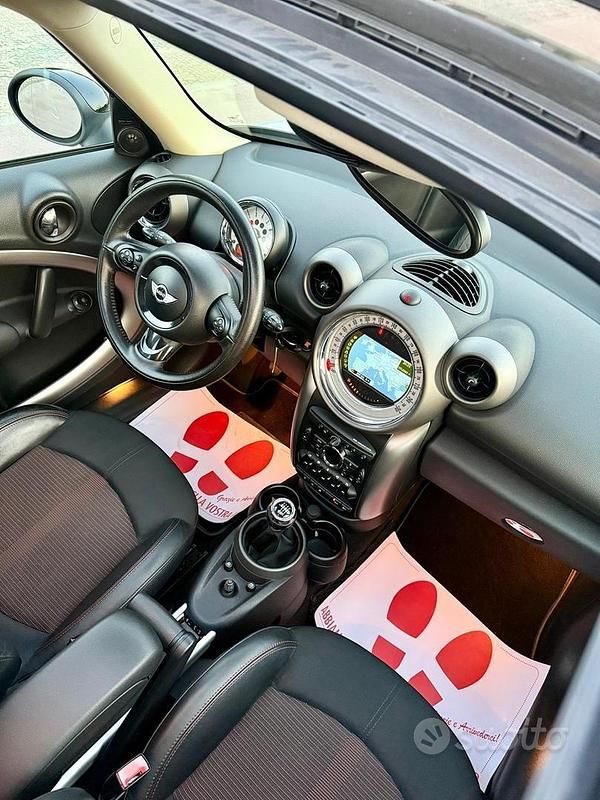 Usata Mini Cooper Countryman 122 CV (89 kW) 2012 Grigio SUV