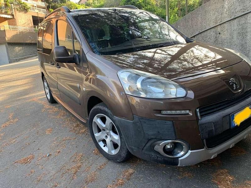 Usata Peugeot TePee Outdoor 92 CV (67 kW) 2014 Station wagon