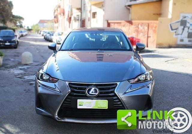 Usata Lexus IS300h Business Edition 181 CV (133 kW) 2017 Grigio Berlina