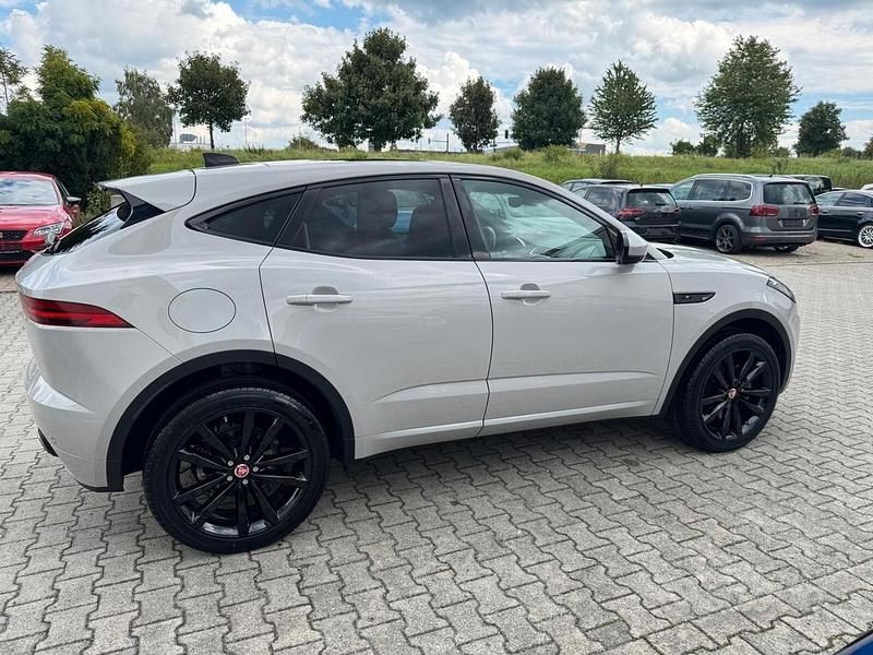 Usata Jaguar E-Pace R-Dynamic 150 CV (110 kW) 2021 Grigio SUV