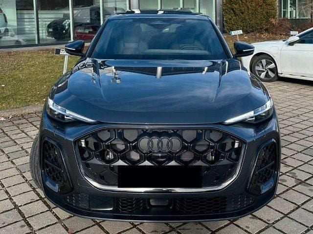 Nuova Audi Q5 Sportback S-Line 204 CV (150 kW) 2026 Grigio metallizzato SUV