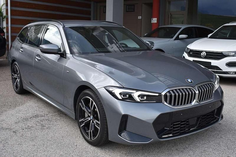 Usata BMW 330 M Sport 245 CV (180 kW) 2024 Skyscapper met Station wagon