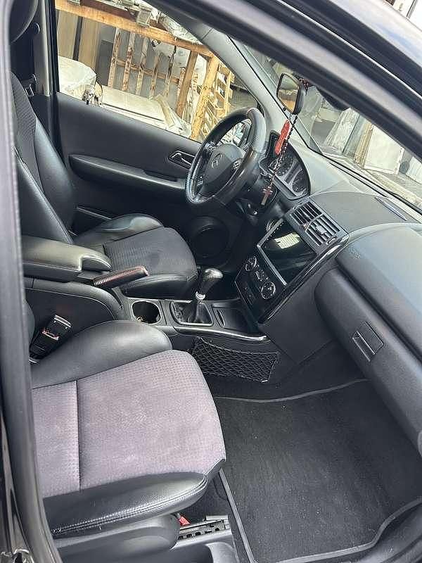 Usata Mercedes A150 Elegance 95 CV (69 kW) 2009 Monovolume