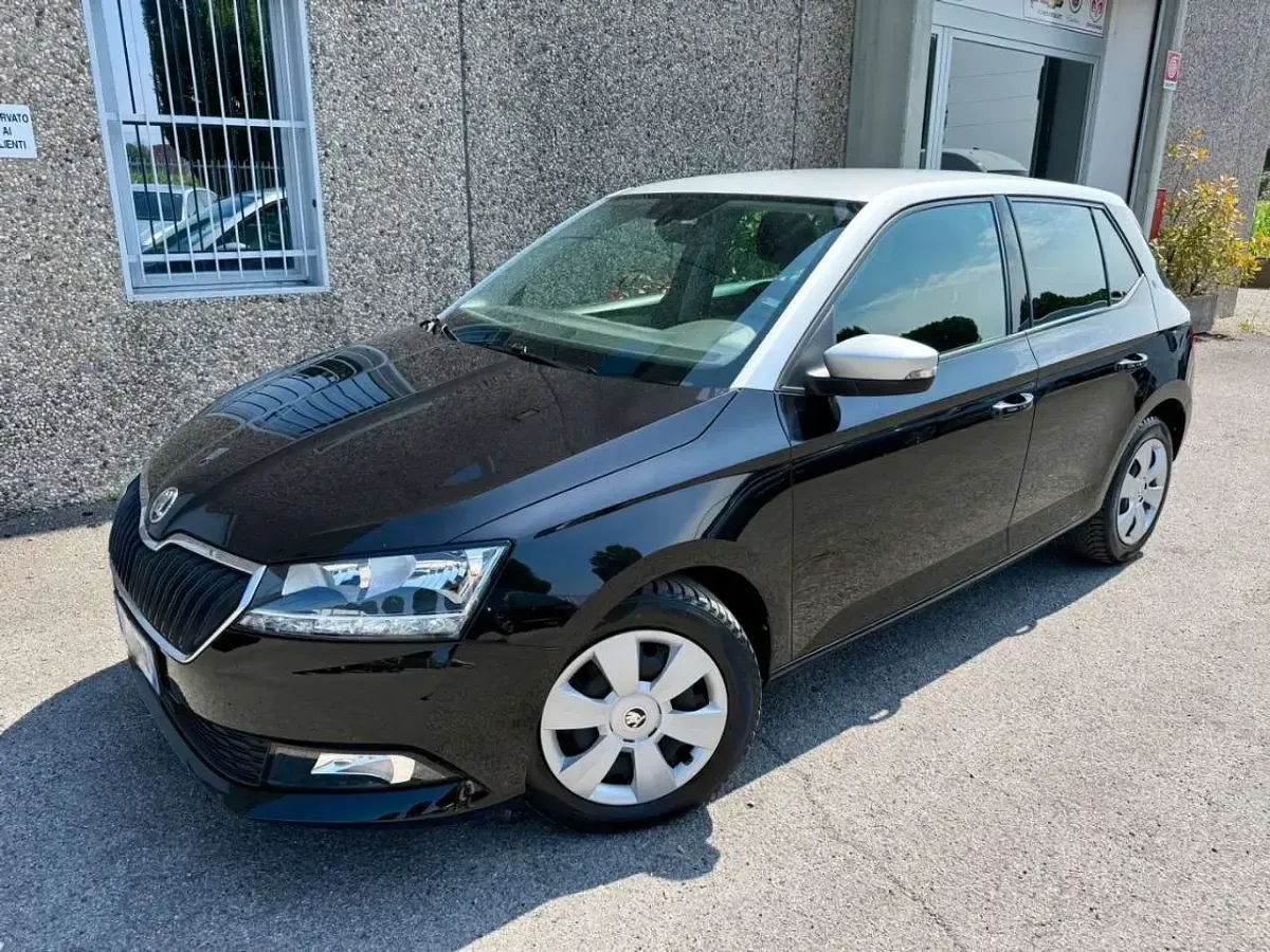 Usata Skoda Fabia 95 CV (69 kW) 2021 Nero Utilitaria