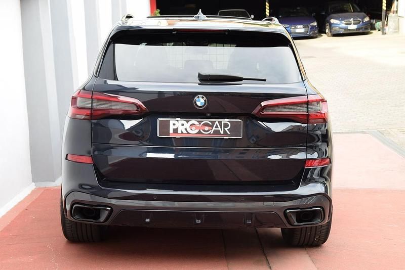 Usata BMW X5 M Sport 286 CV (210 kW) 2022 Blu/azzurro SUV