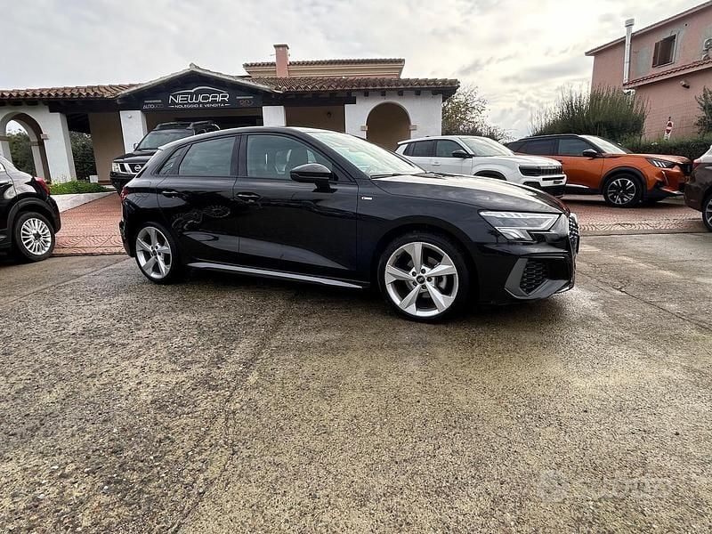 Usata Audi A3 S-Line 150 CV (110 kW) 2024 Nero Berlina