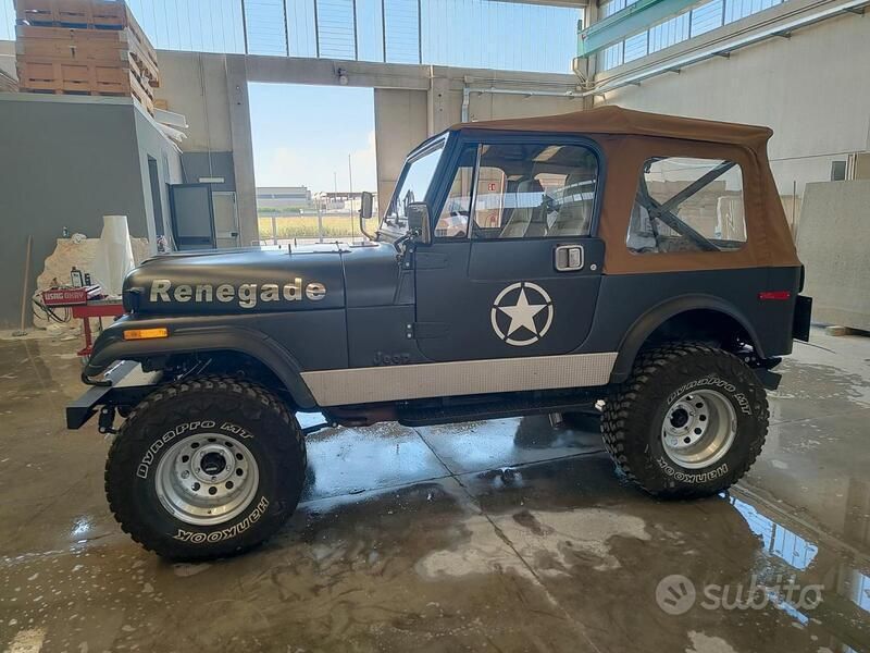 Usata Jeep CJ 1981 Nero