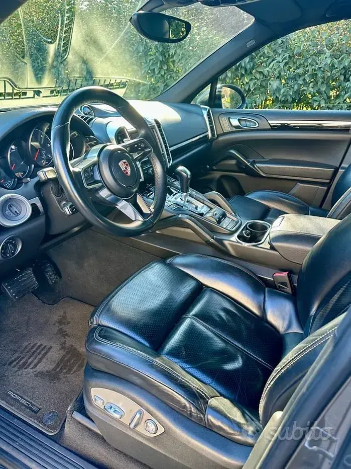 Usata Porsche Cayenne 245 CV (180 kW) 2013 SUV