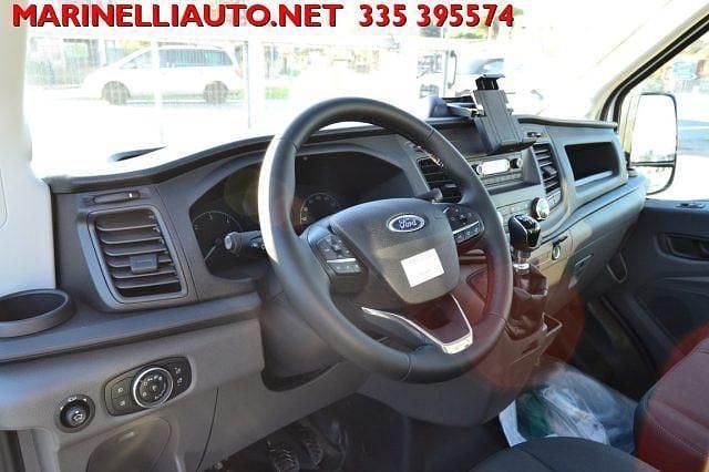Usata Ford Transit 131 CV (96 kW) 2024 Bianco Monovolume