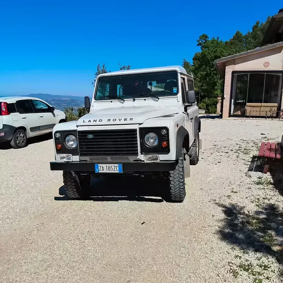 Usata Land Rover Defender 150 CV (110 kW) 2014 Bianco Station wagon