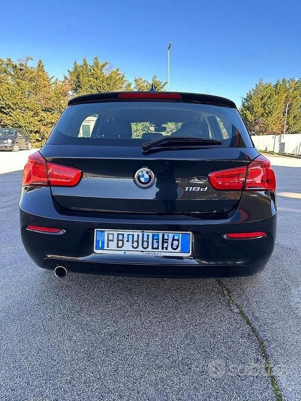 Occasion BMW 118 2016 Noir Citadine