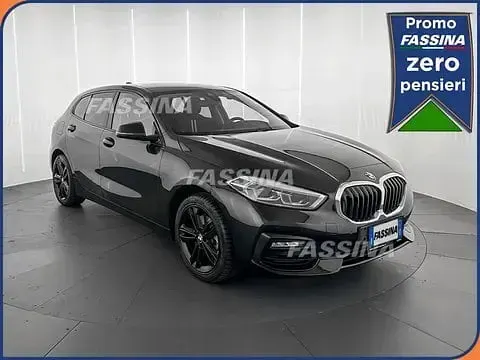 Usata BMW 118 Sport Line 140 CV (102 kW) 2019 Utilitaria