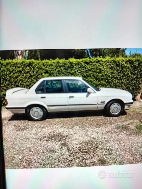 Usata BMW 318 113 CV (83 kW) 1990 Bianco Berlina