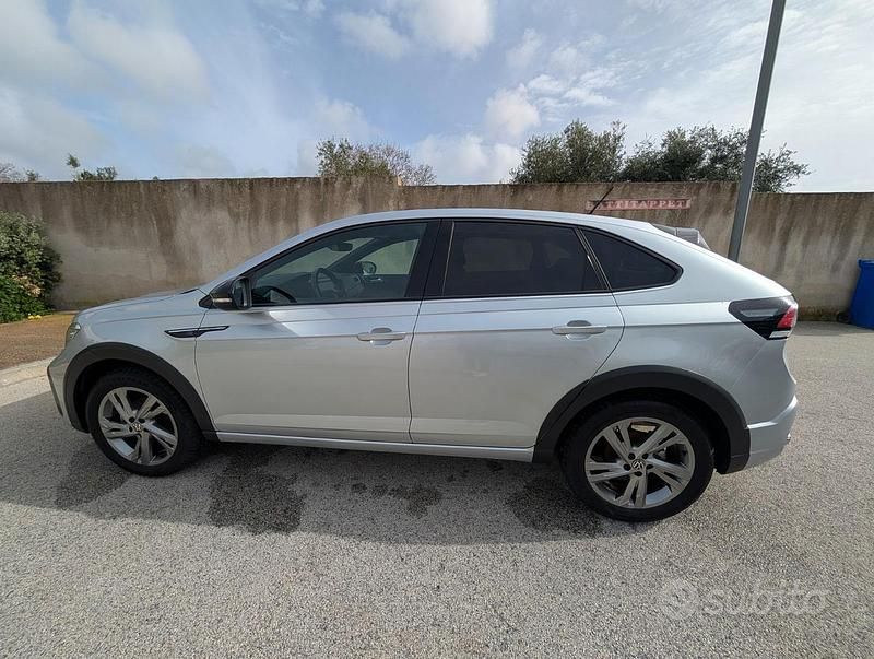 Usata VW Taigo R-line 110 CV (80 kW) 2023 Grigio SUV