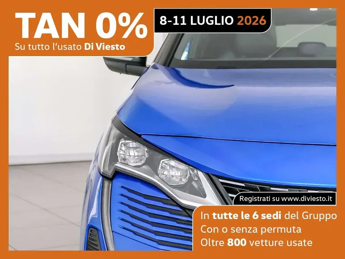 Usata Peugeot 3008 GT 131 CV (96 kW) 2021 Bleu metallizzato scuro SUV