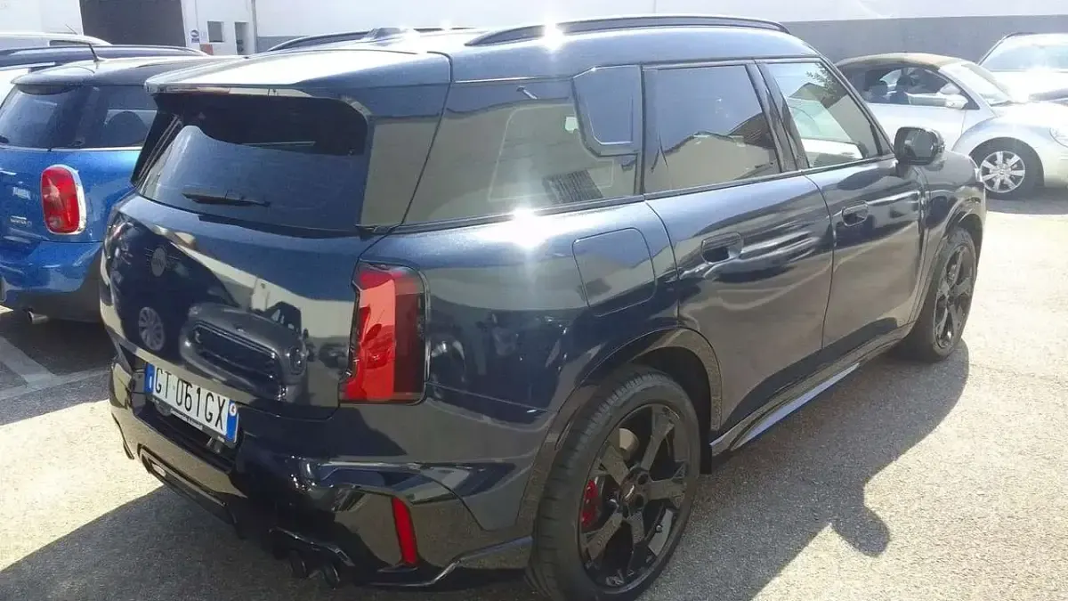 Usata Mini John Cooper Works Countryman 300 CV (220 kW) 2024 Blu/azzurro SUV