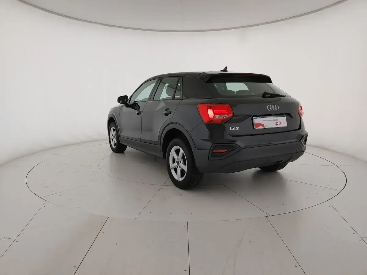 Gebraucht Audi Q2 116 PS (85 kW) 2022 Schwarz SUV