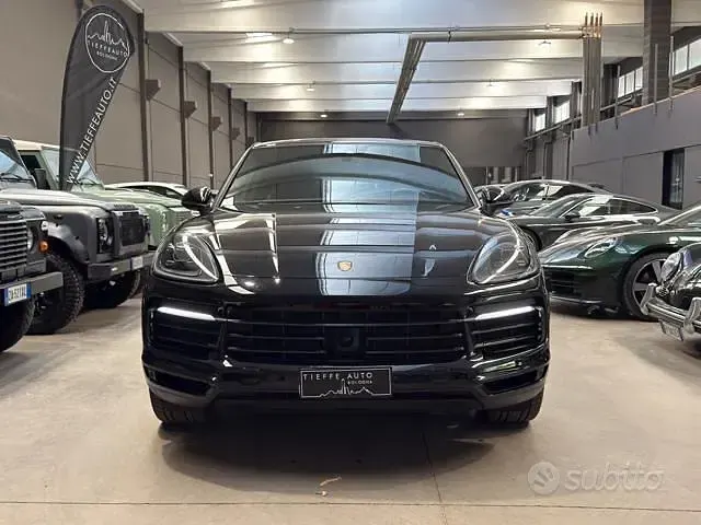 Usata Porsche Cayenne 340 CV (250 kW) 2019 Nero SUV
