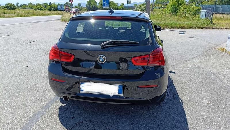 Usata BMW 116 116 CV (85 kW) 2016 Nero Utilitaria