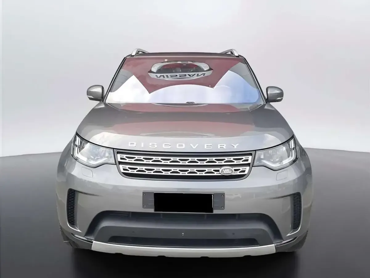 Usata Land Rover Discovery HSE Luxury 249 CV (183 kW) 2018 Grigio scuro SUV