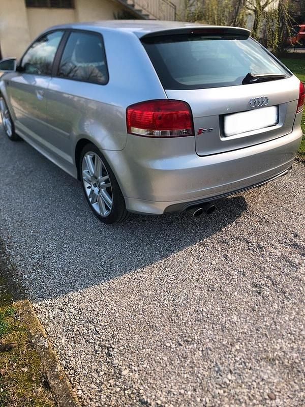 Usata Audi S3 265 CV (194 kW) 2007 Grigio Utilitaria