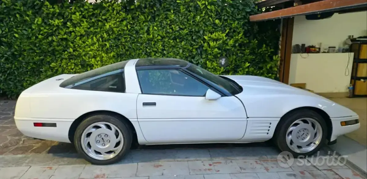 Usata Chevrolet Corvette 250 CV (183 kW) 1991 Bianco Coupé