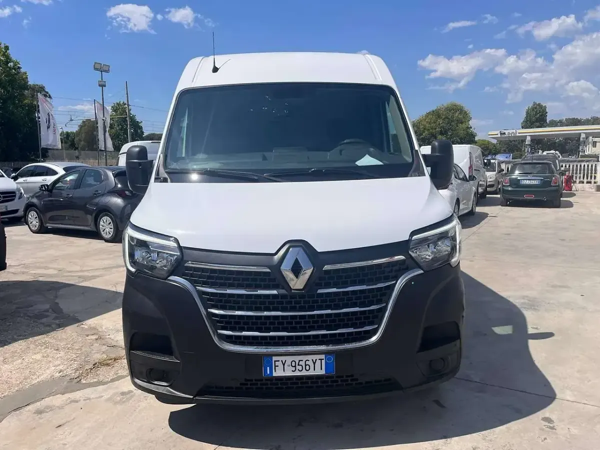 Usata Renault Master 136 CV (100 kW) 2020 Bianco Monovolume