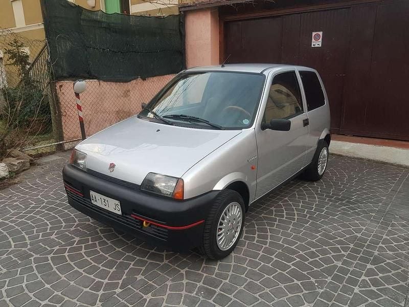Usata Fiat Cinquecento 39 CV (28 kW) 1994 Argento Utilitaria