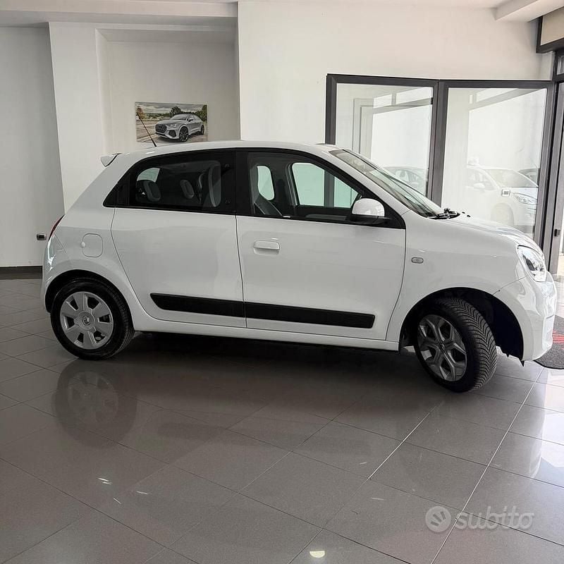 Usata Renault Twingo 70 CV (51 kW) 2021 Bianco Utilitaria