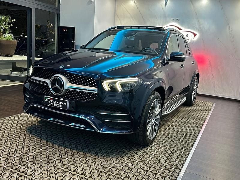 Usata Mercedes GLE300 Premium 245 CV (180 kW) 2020 Blu/azzurro SUV