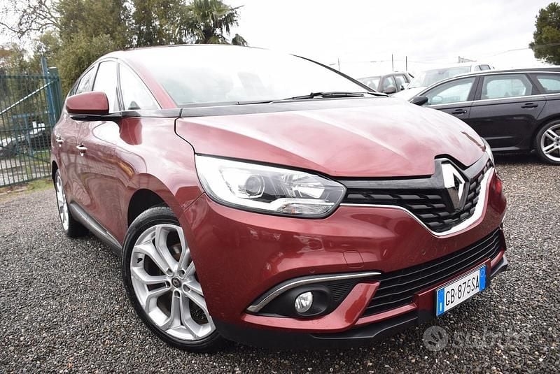 Usata Renault Grand Scénic IV 120 CV (88 kW) 2020 Rosso Monovolume
