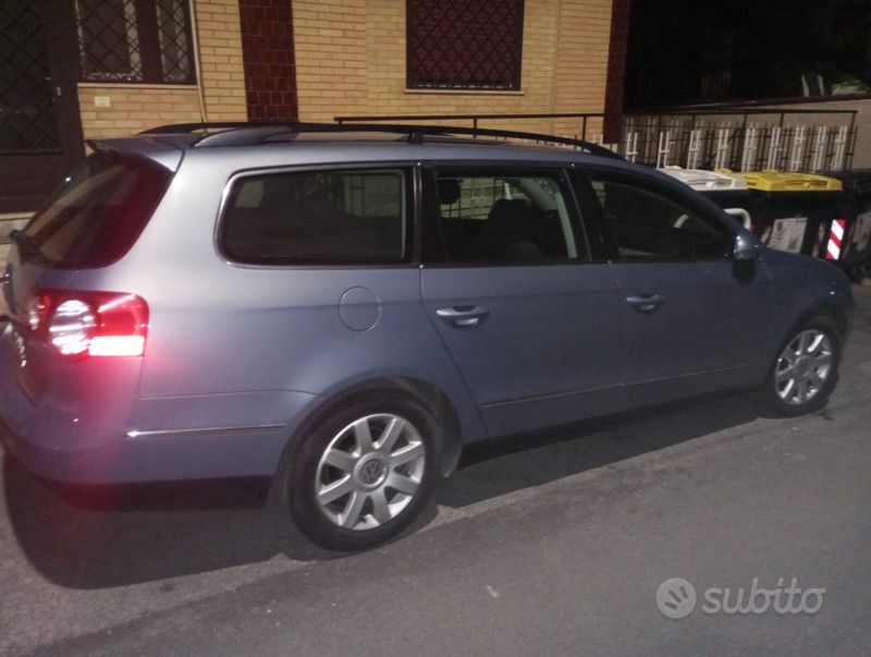 Usata 2009 VW Passat Station wagon | 2100 € (Ottimo prezzo) - Immagine 1/3