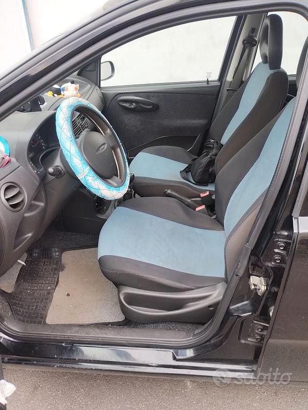 Usata Fiat Punto 80 CV (58 kW) 2002 Utilitaria