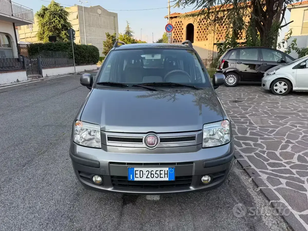 Usata Fiat Panda Dynamic 60 CV (44 kW) 2010 Utilitaria